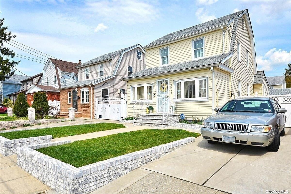 Property Photo:  90-23 215th Street  NY 11428 