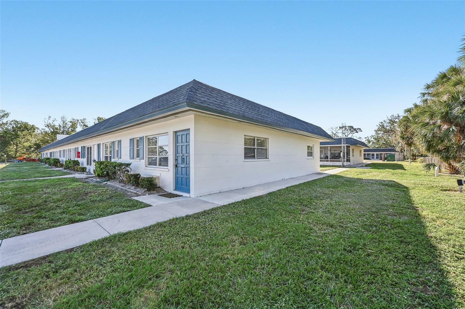 Property Photo:  4444 Swift Road 13  FL 34231 