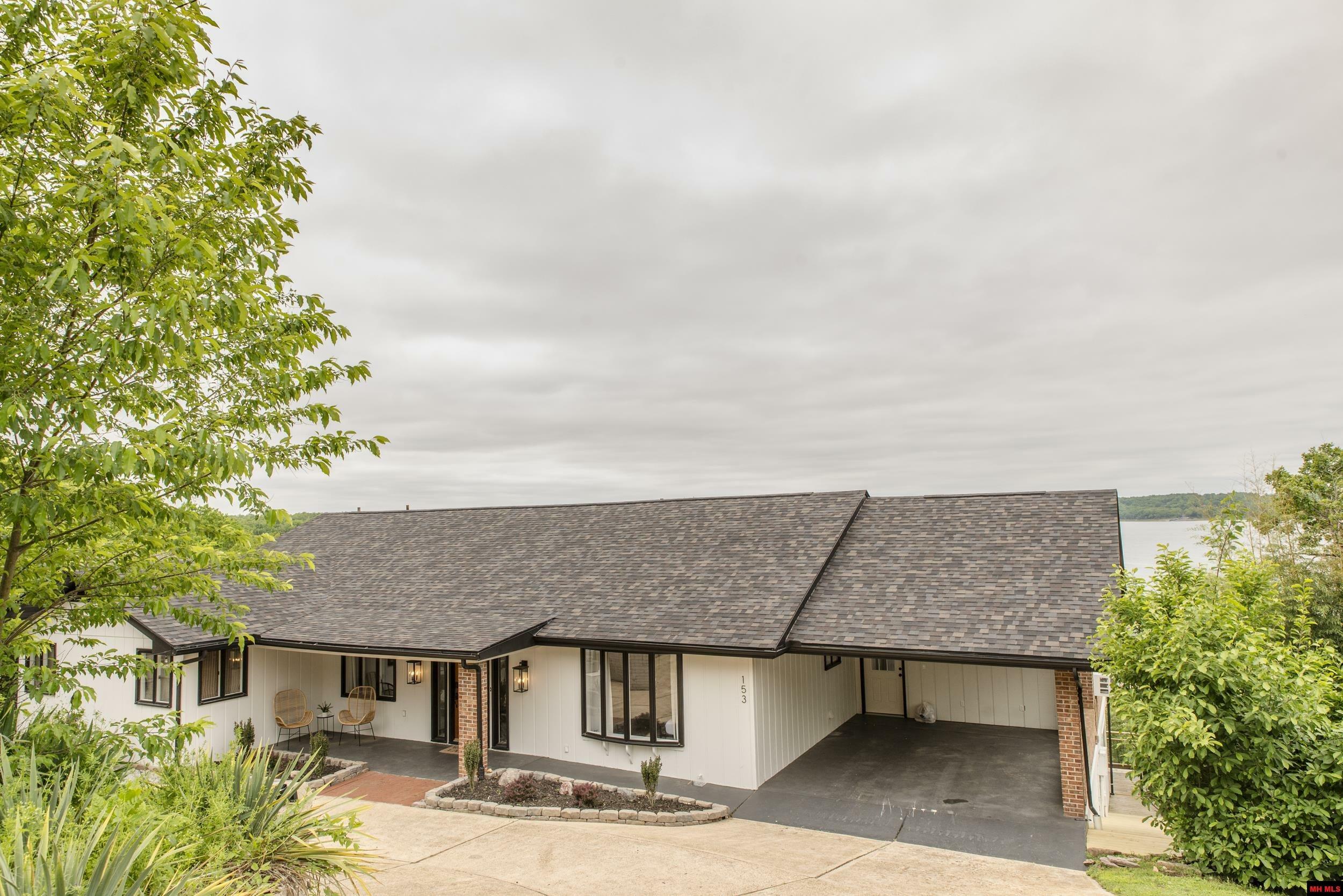 Property Photo: 153 Lone Tree Drive AR 72642