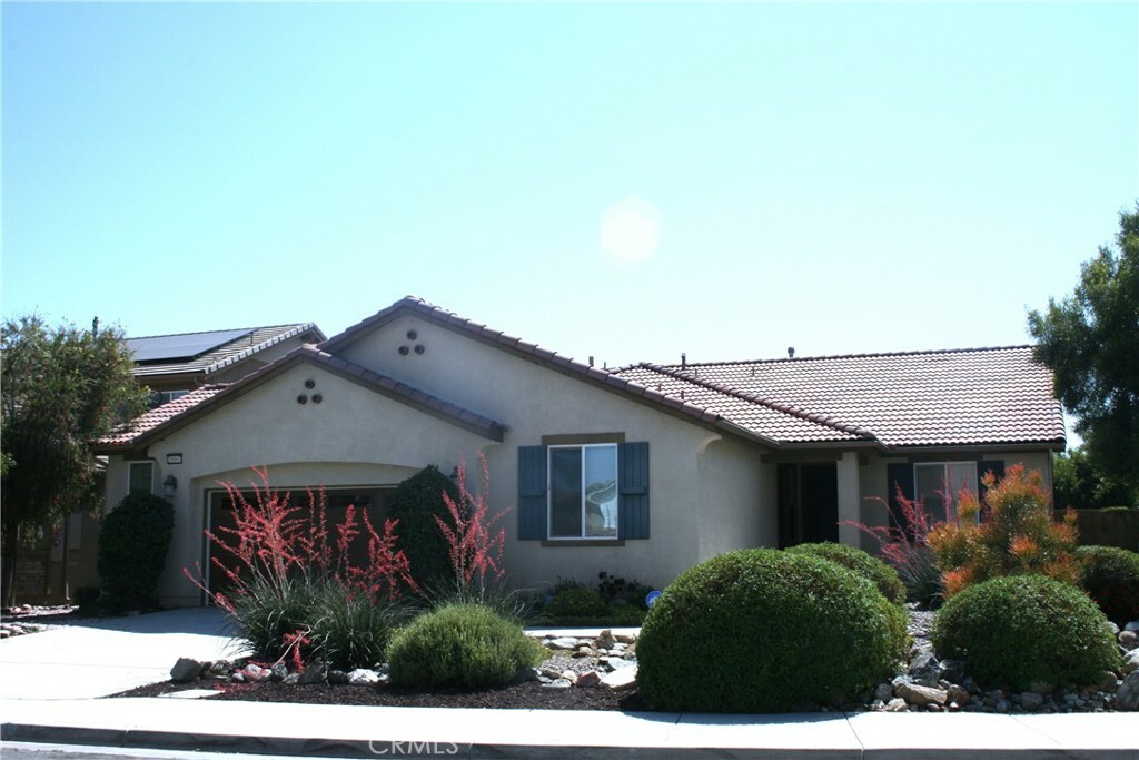 Property Photo:  29167 Sweetbrier Court  CA 92584 