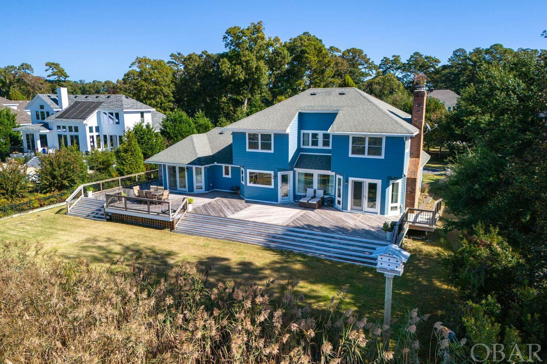 Property Photo:  4004 Martins Point Road  NC 27949 