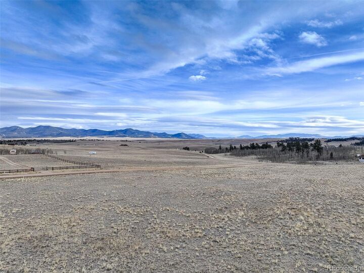 Property Photo:  111 Antelope Way  CO 80456 