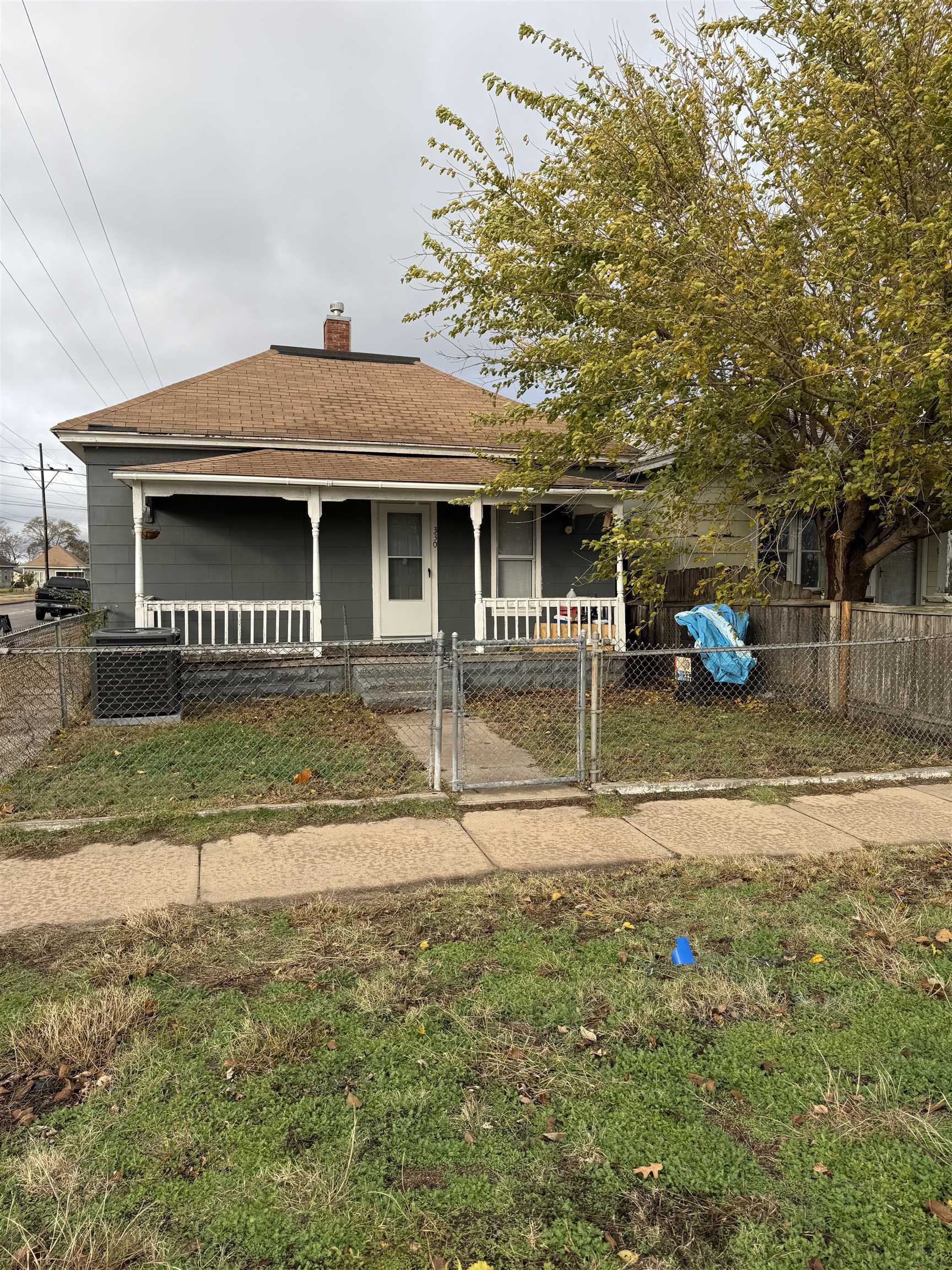 Property Photo:  330 W Ave A  KS 67504-5405 