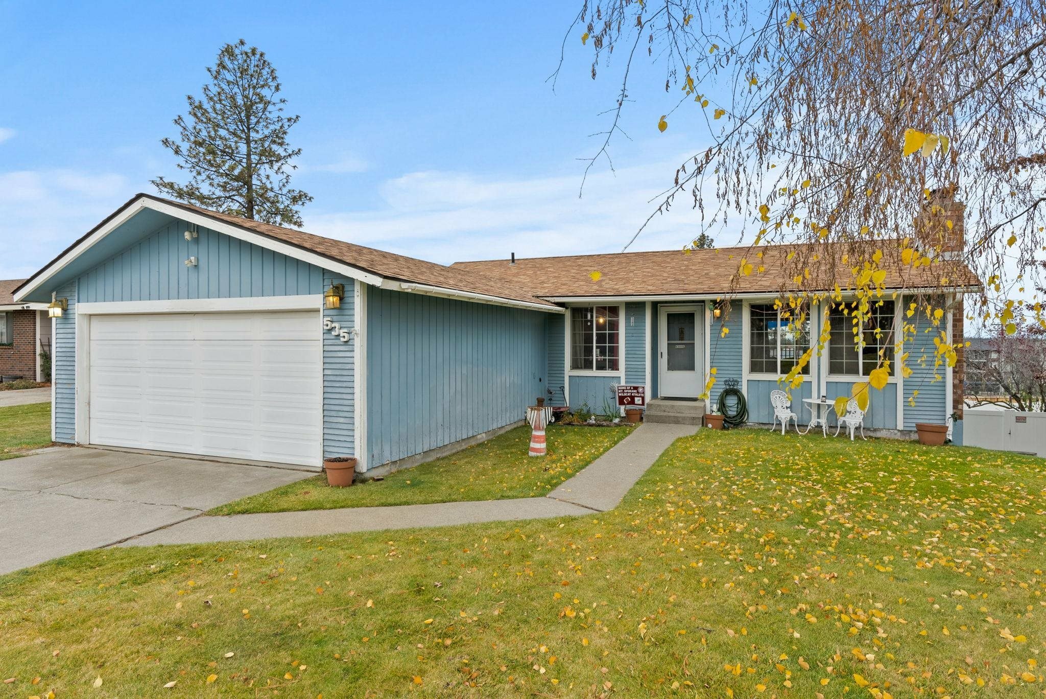 Property Photo:  535 E Tieton Ave  WA 99218 