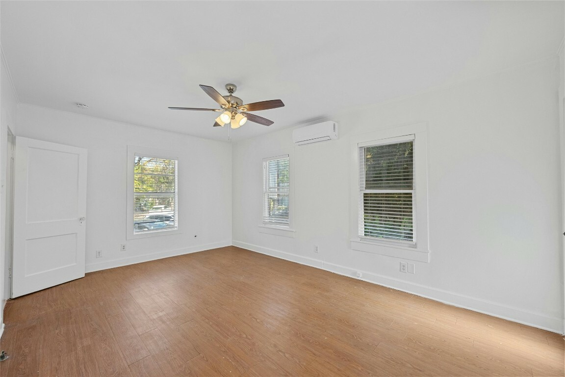 Property Photo:  2201 Leon Street G  TX 78705 