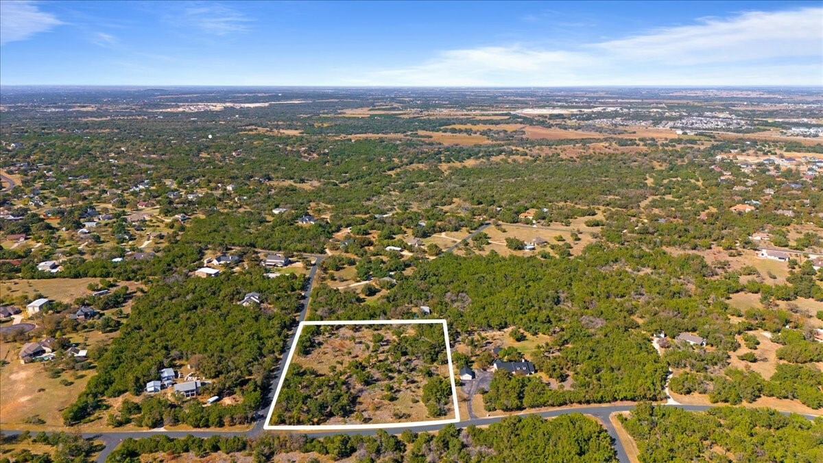 Property Photo:  525 W Ridgewood Road  TX 78633 