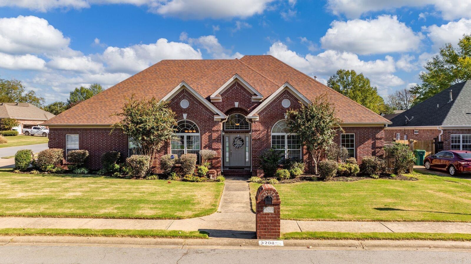 Property Photo:  3208 Travis Parkway  AR 72022 