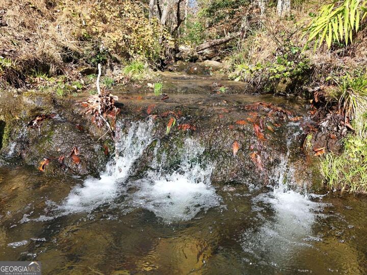 Property Photo:  902 Deitz Cable Road  NC 28909