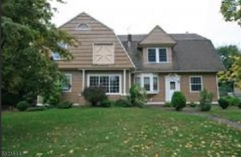 Property Photo:  99 Linden Ave  NJ 07060 