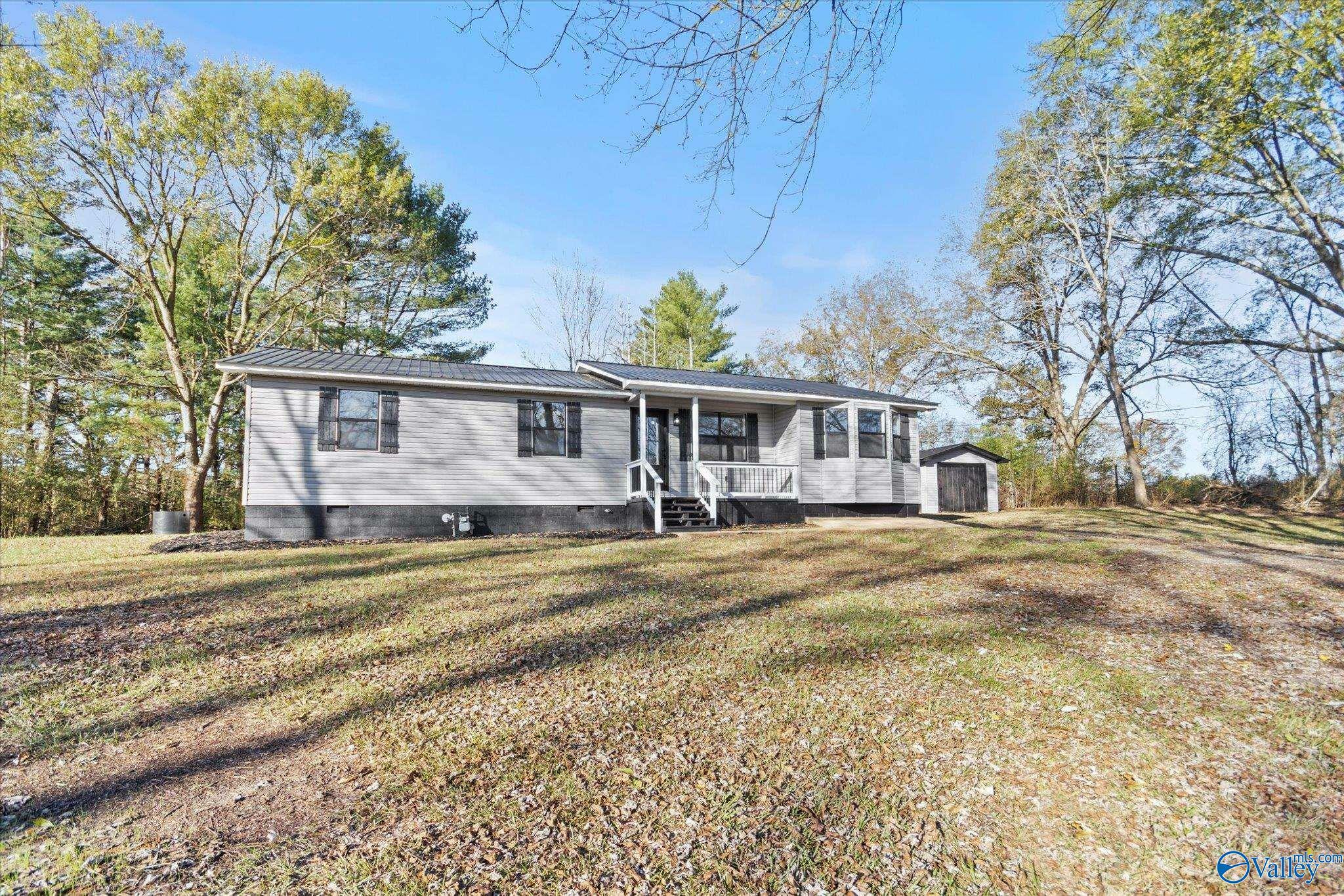 Property Photo:  1806 Jolley Drive  AL 35980 