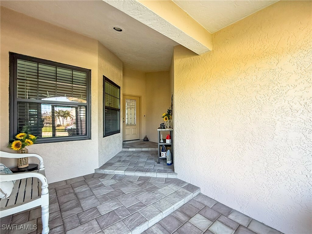 Property Photo:  12831 Kelly Bay Court  FL 33908 