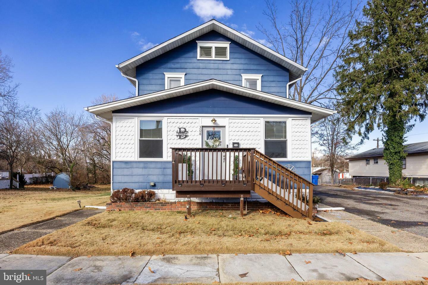 Property Photo:  308 Mount Vernon Avenue  NJ 08021 