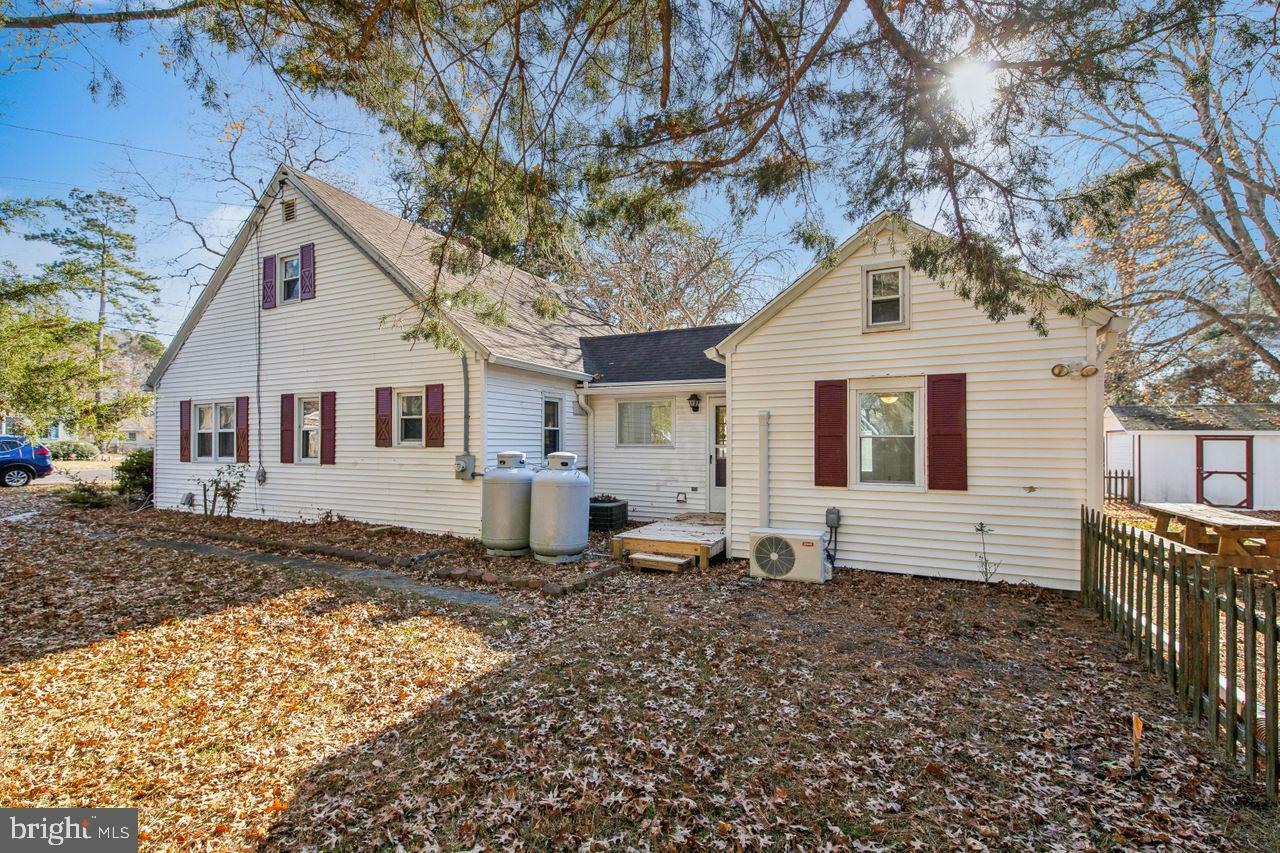 Property Photo:  200 Carolyn Avenue  MD 21804 