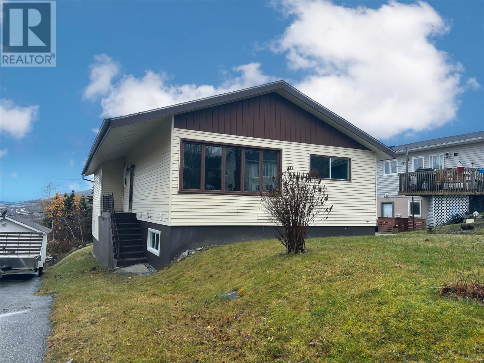 Property Photo:  7 Carty Place  NL A2H 6B5 