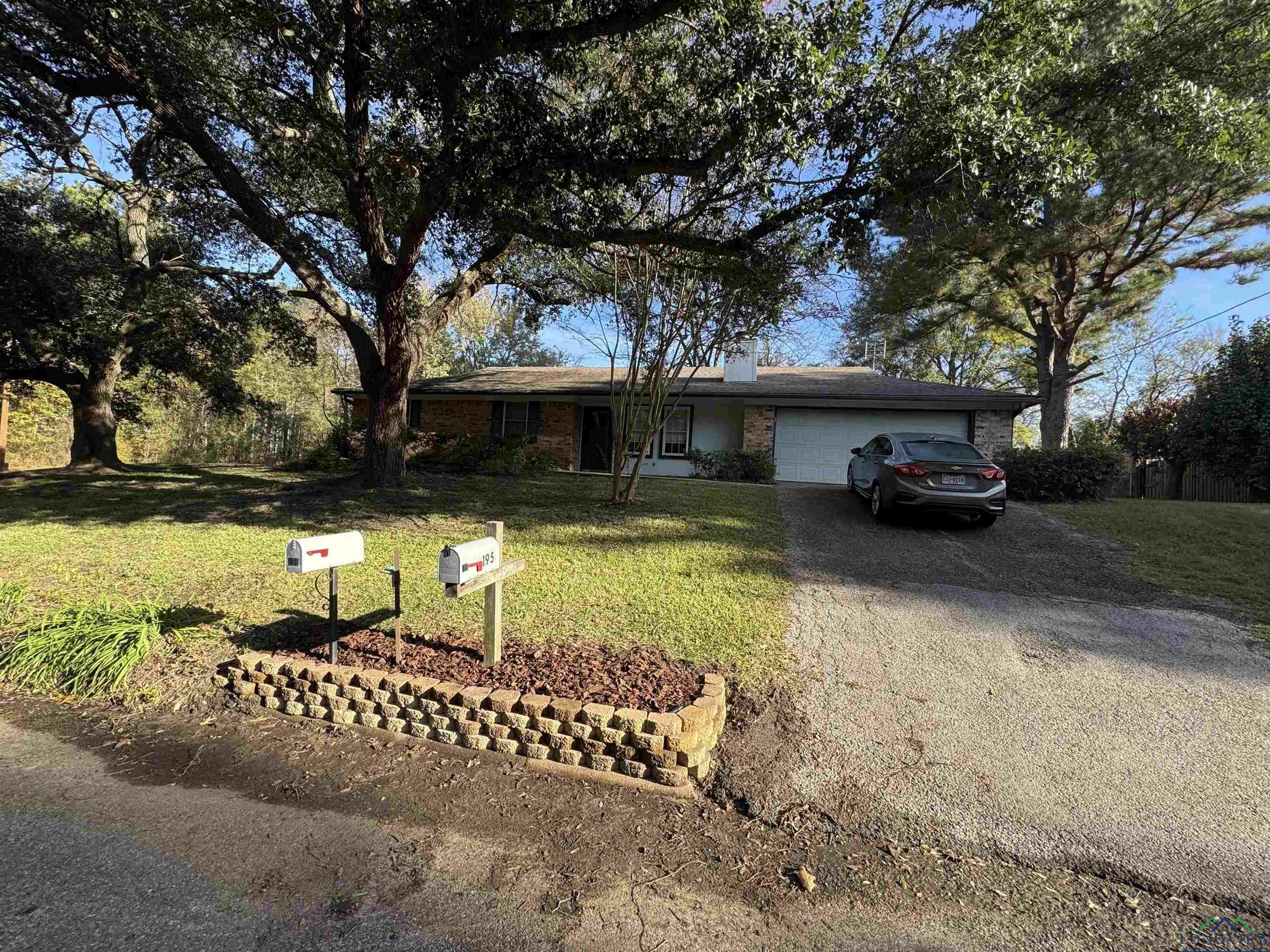 Property Photo:  194 Shoreview Circle  TX 75605 