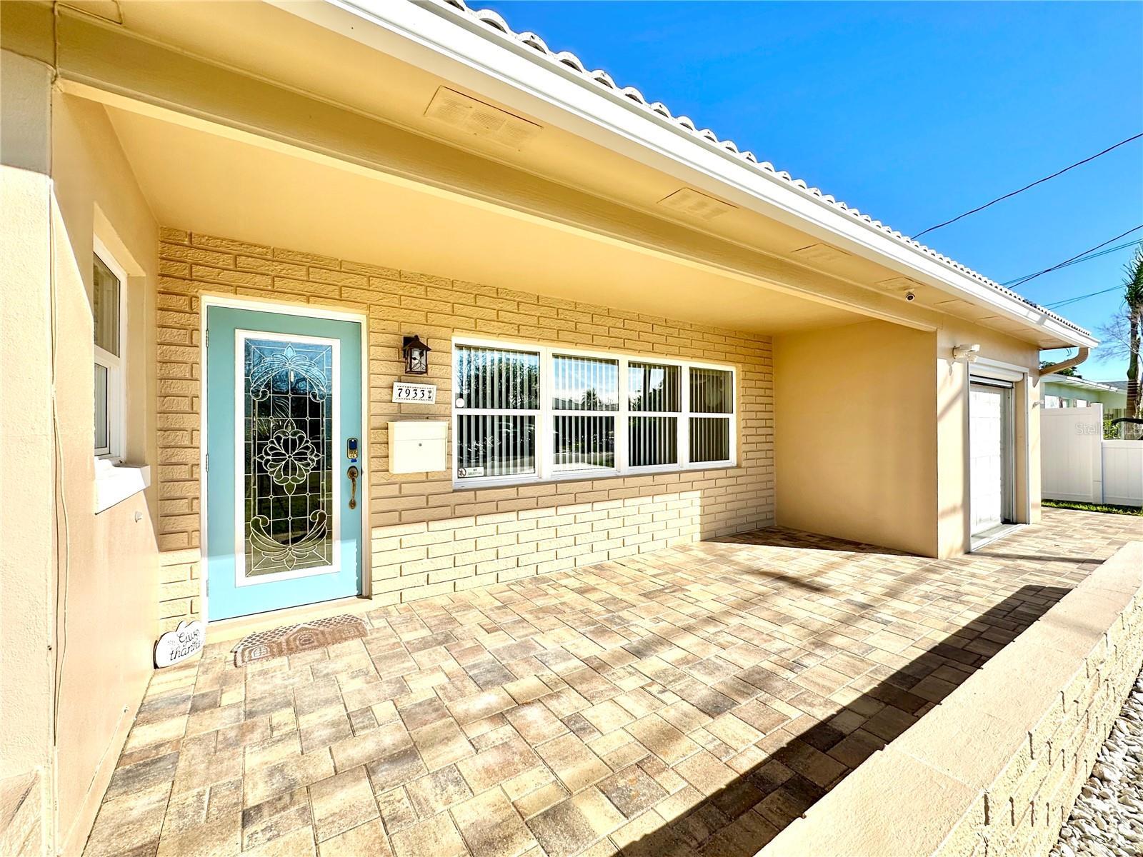 Property Photo: 7933 Causeway Boulevard S FL 33707