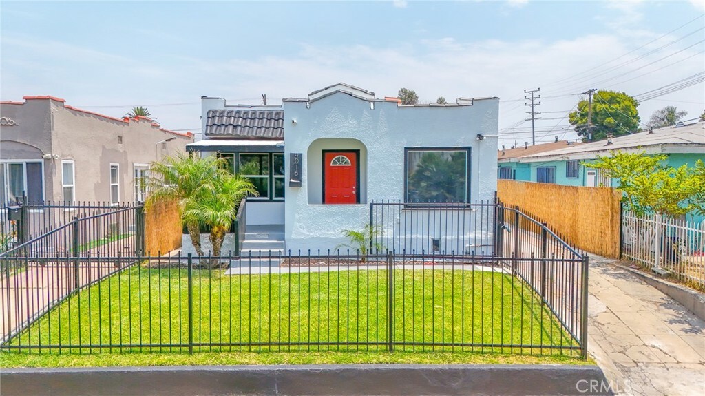 Property Photo: 9016 -9018 Baring Cross Street CA 90044