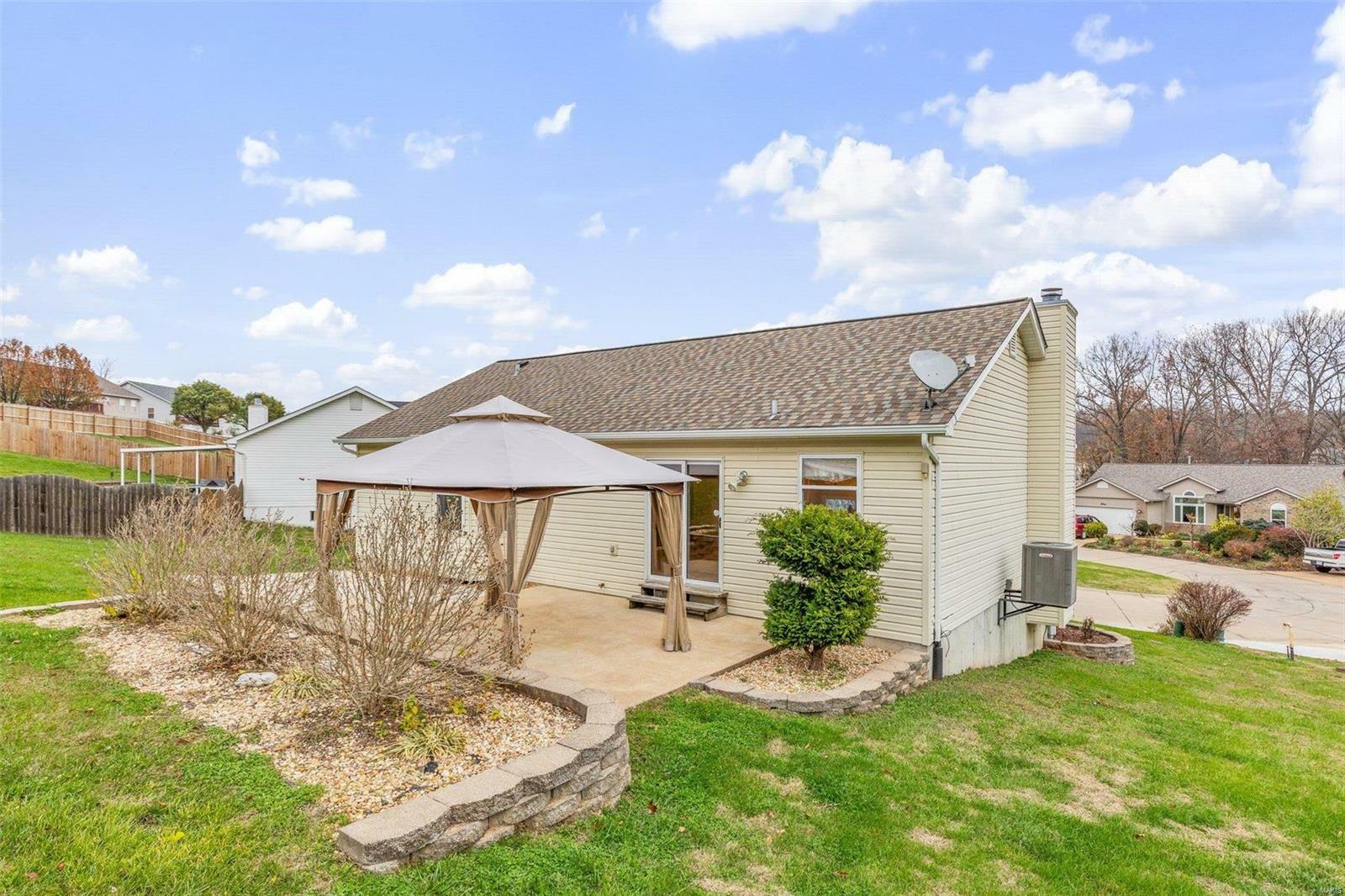 Property Photo:  735 Santschi Drive  MO 63048 