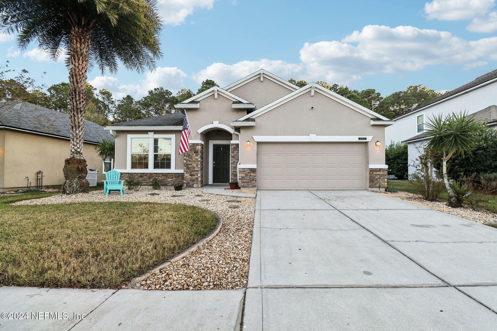 Property Photo:  4813 Creek Bluff Lane  FL 32068 