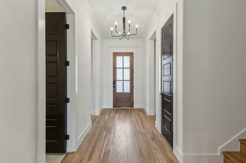 Property Photo: 6010 Lindenwood Boulevard TX 76065