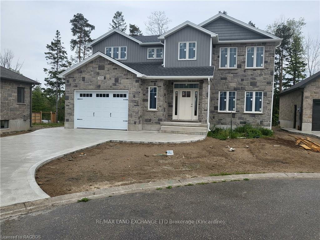 766 Campbell Avenue  Kincardine ON N2Z 1W1 photo