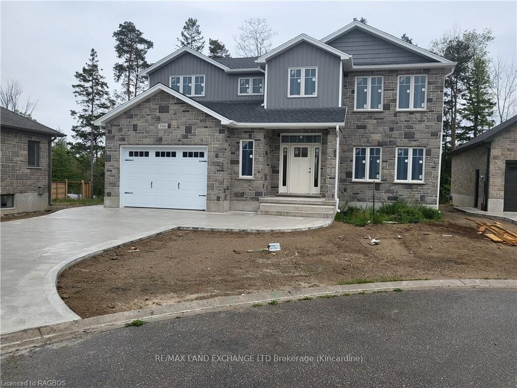 Property Photo: 766 Campbell Avenue ON N2Z 1W1