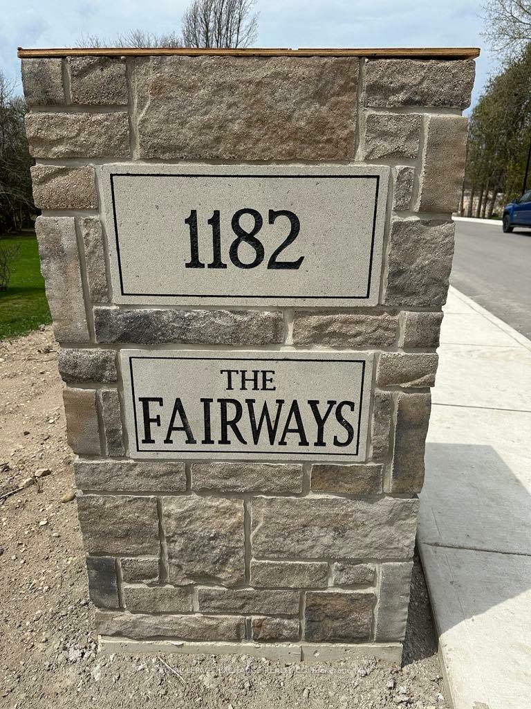 Property Photo: 1182 Queen Street 26 ON N2Z 1G4