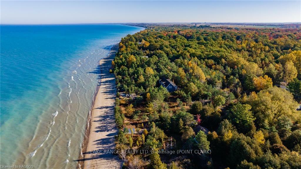 Photo de la propriété: 40 Vozka Drive ON N2Z 0B3