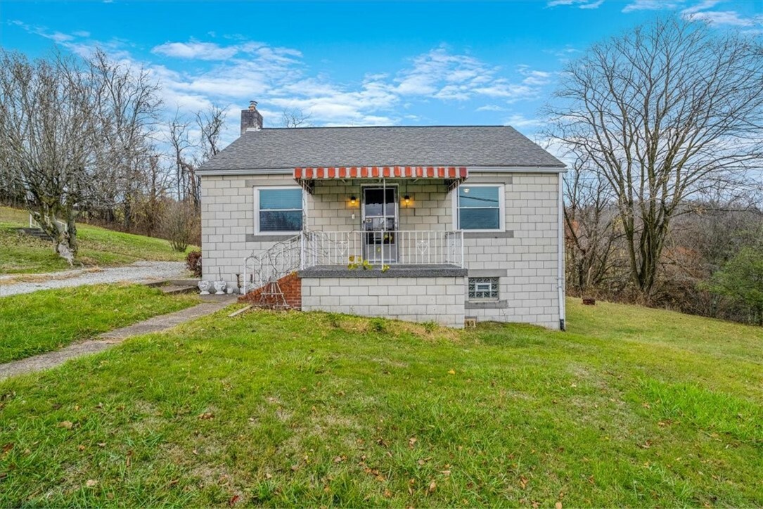 Property Photo:  176 Leisenring Vanderbilt Rd  PA 15486 