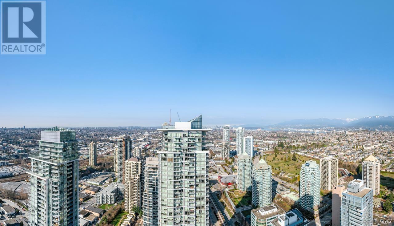 Property Photo: 4485 Skyline Drive 4201 BC V5C 0J2