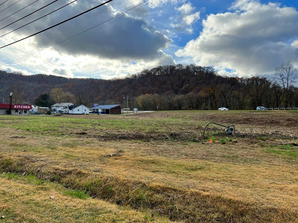 Property Photo:  100 Old Mare Creek Road  KY 41659 