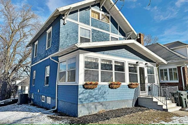 Property Photo: 1902 3rd Ave North IA 50501