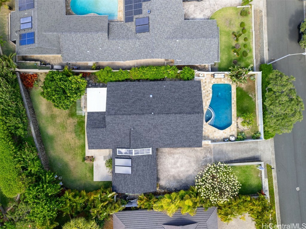 Property Photo: 251 Kalalau Street HI 96825