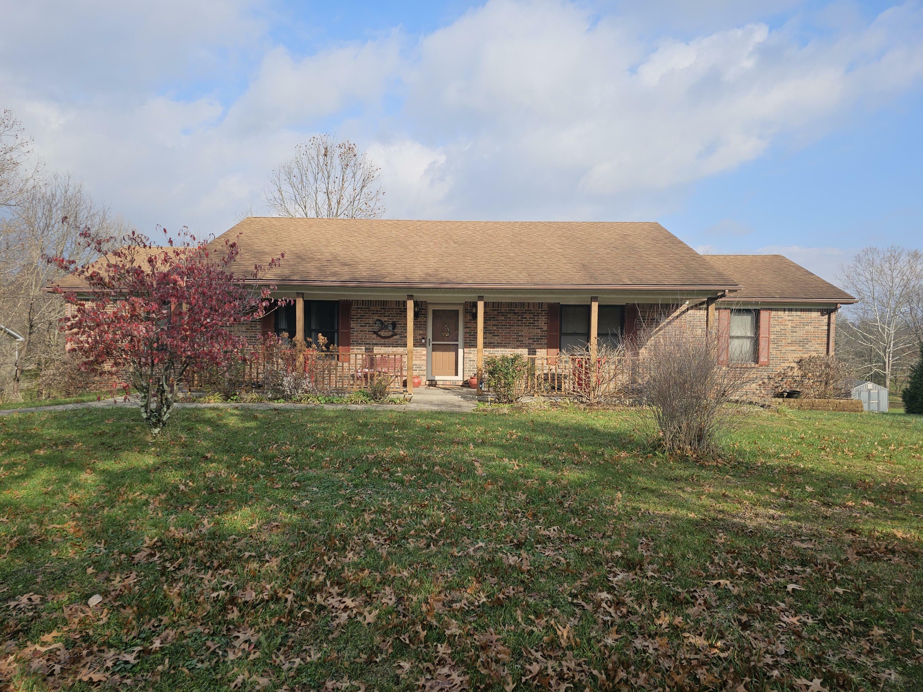 Property Photo: 140 Hunters Trace KY 40601