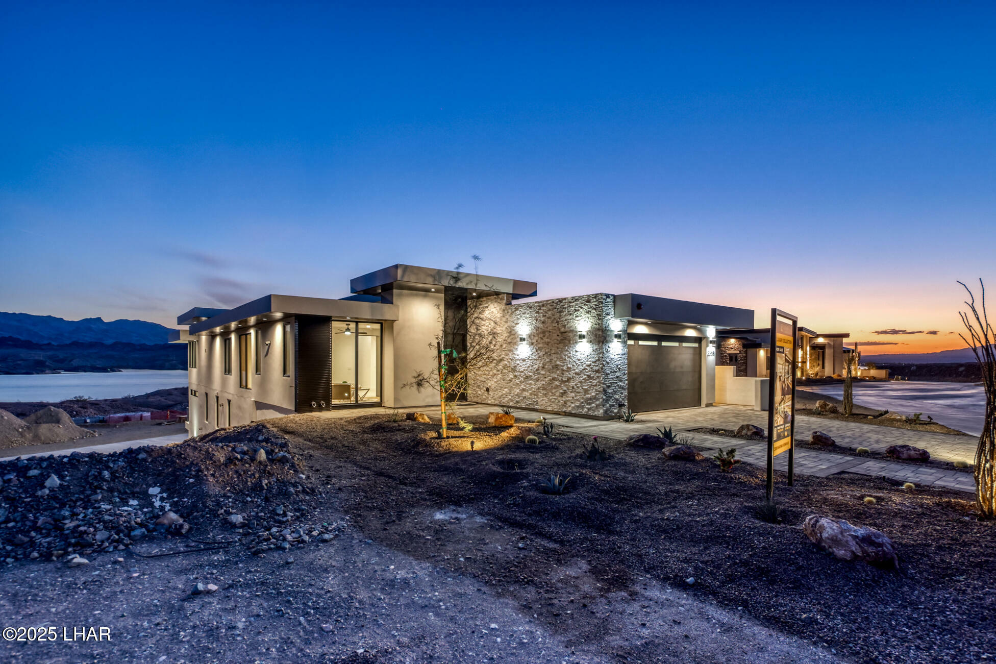 Property Photo: 2308 Marina View Way AZ 86406