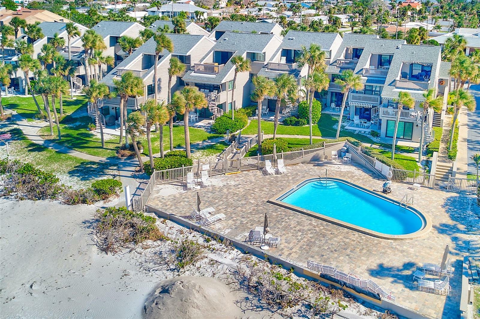 Property Photo: 2100 Gulf Boulevard 13 FL 33786