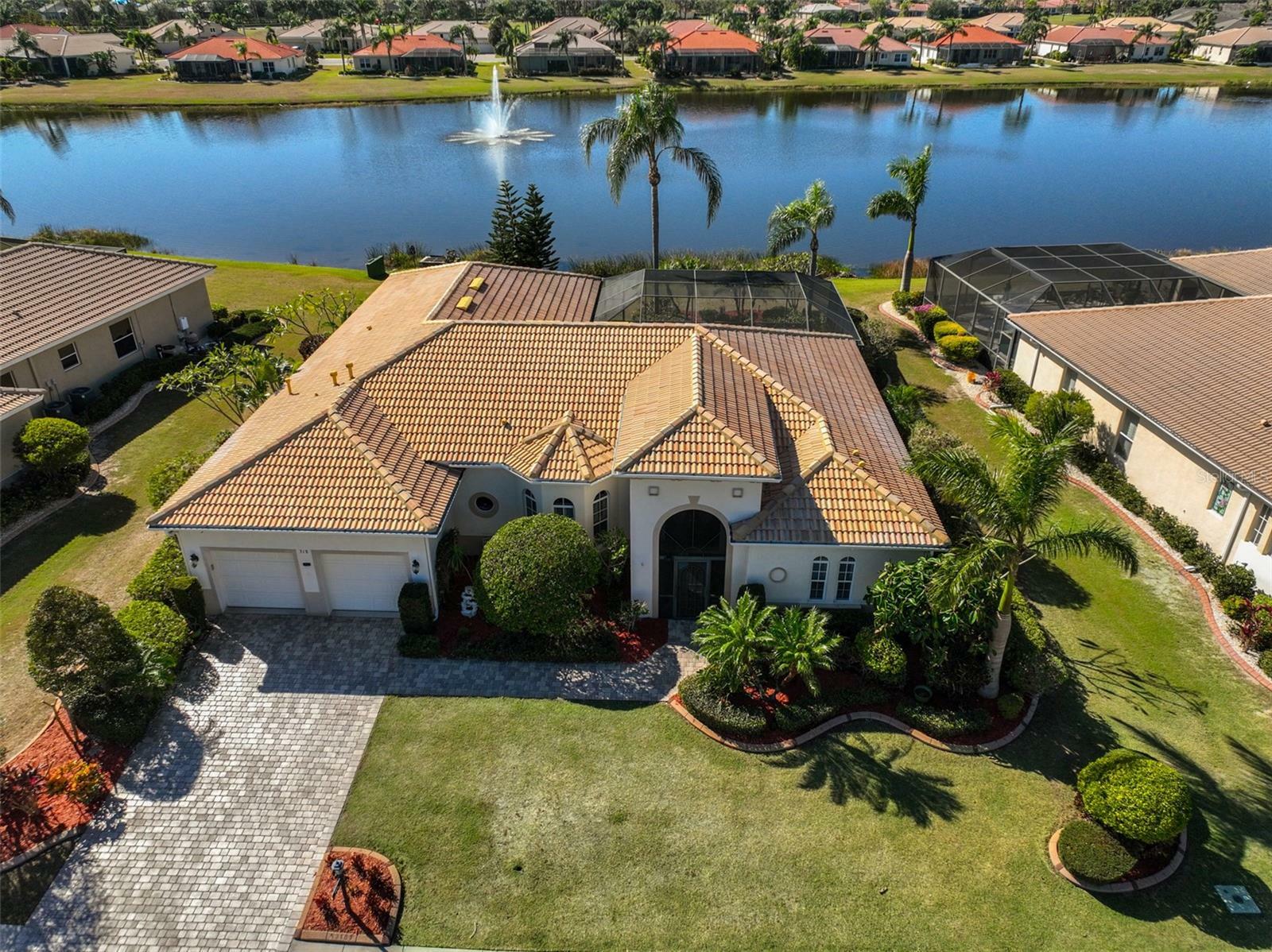 318 Noble Faire Drive  Sun City Center FL 33573 photo