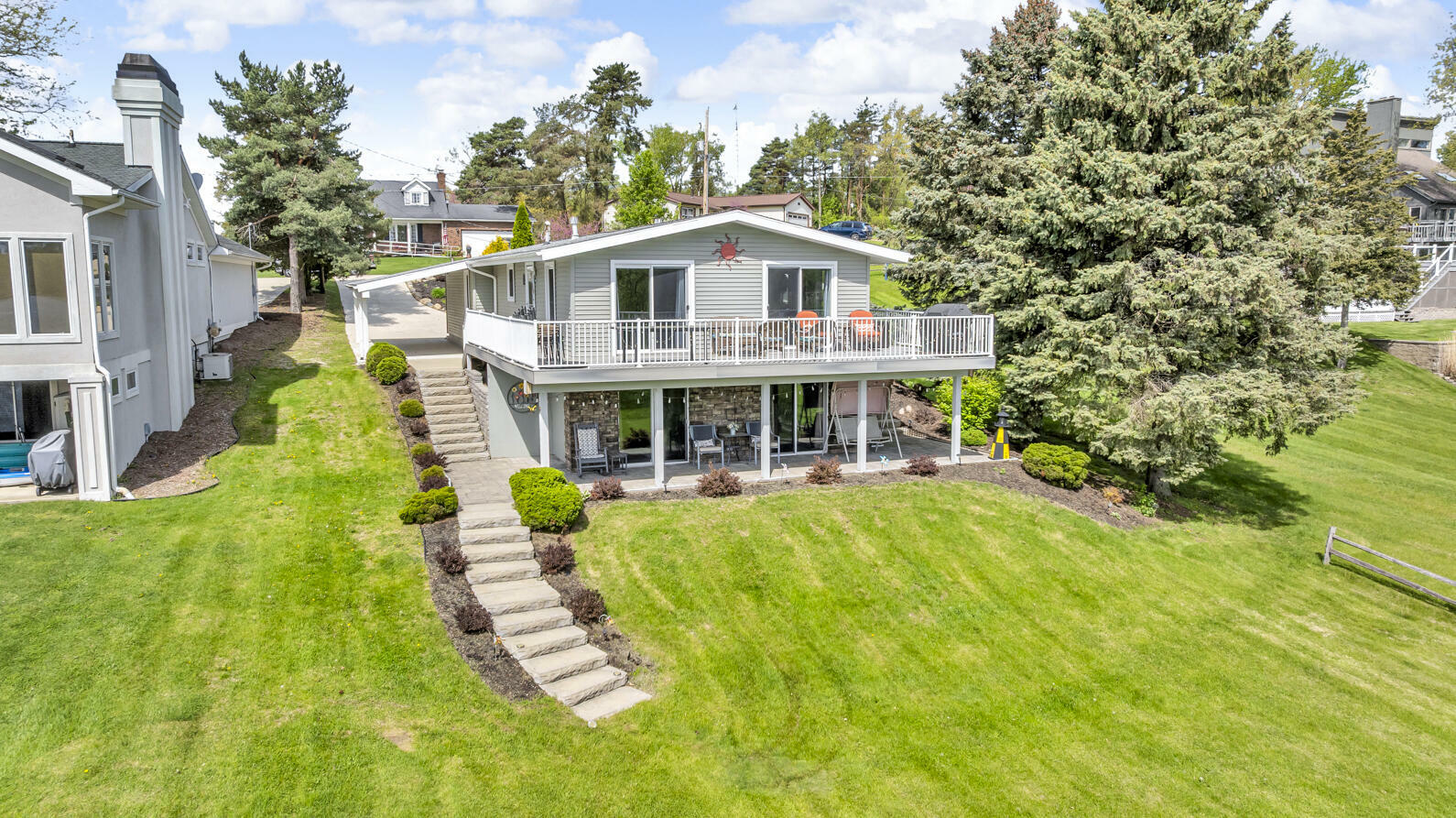 Property Photo: 11767 Greenbriar Drive MI 49249