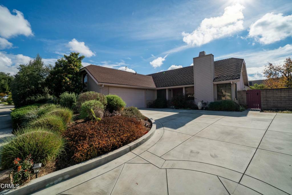 Property Photo:  522 Stonehedge Drive  CA 93015 