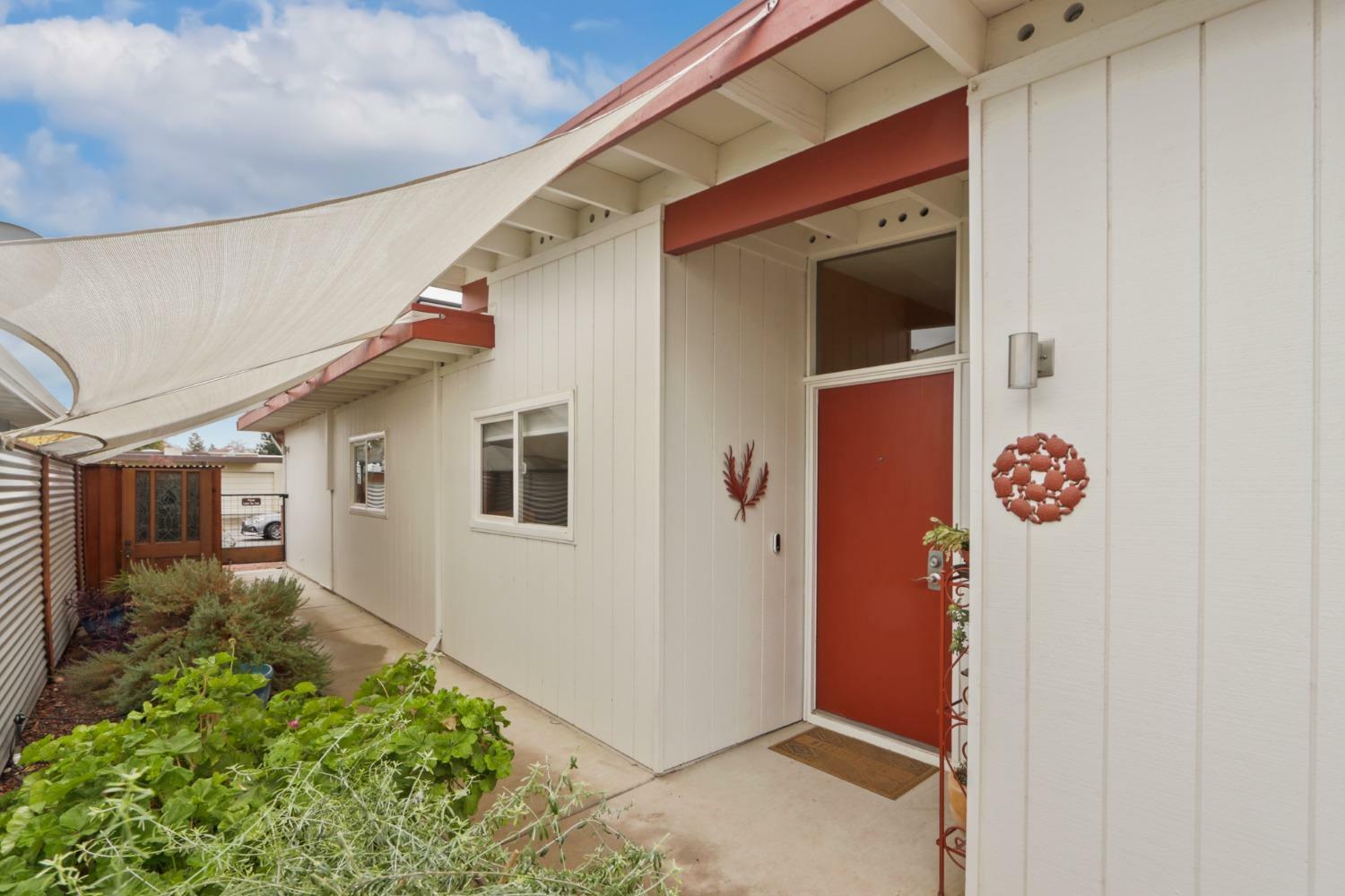 Property Photo:  135 Luz Place  CA 95616 