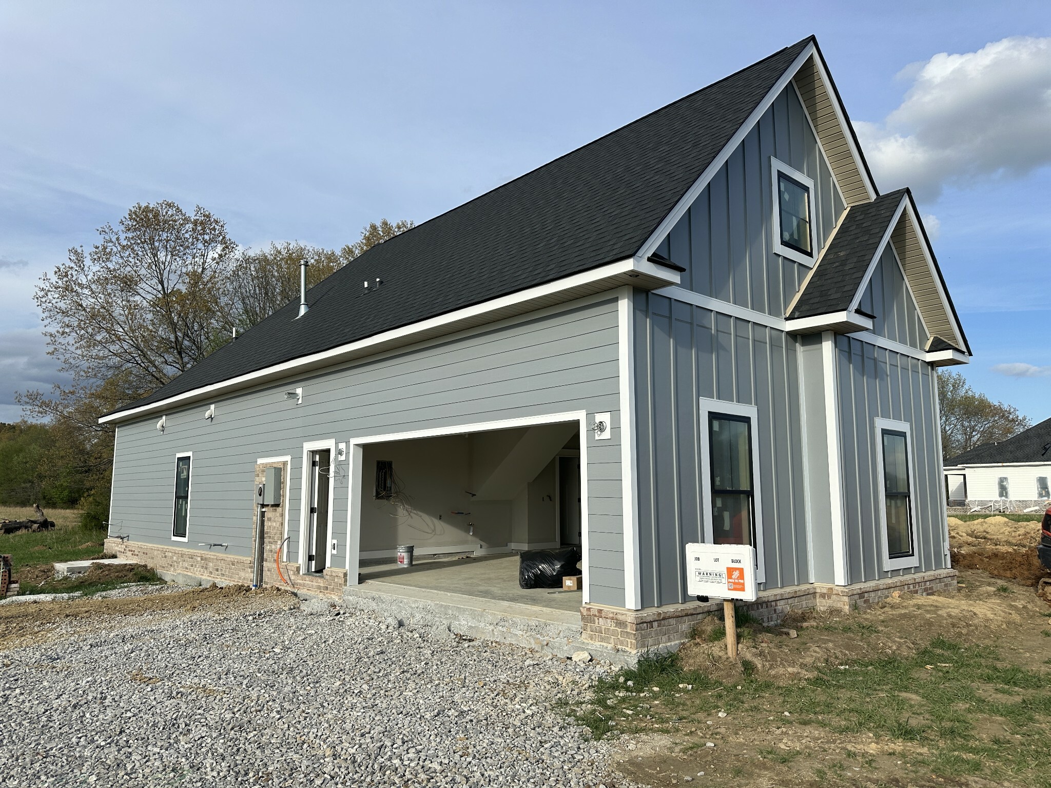 Property Photo: 887 Ovoca Lake Rd TN 37388