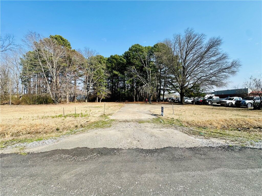 Property Photo:  146 US-167, Bald Knob  AR 72010 