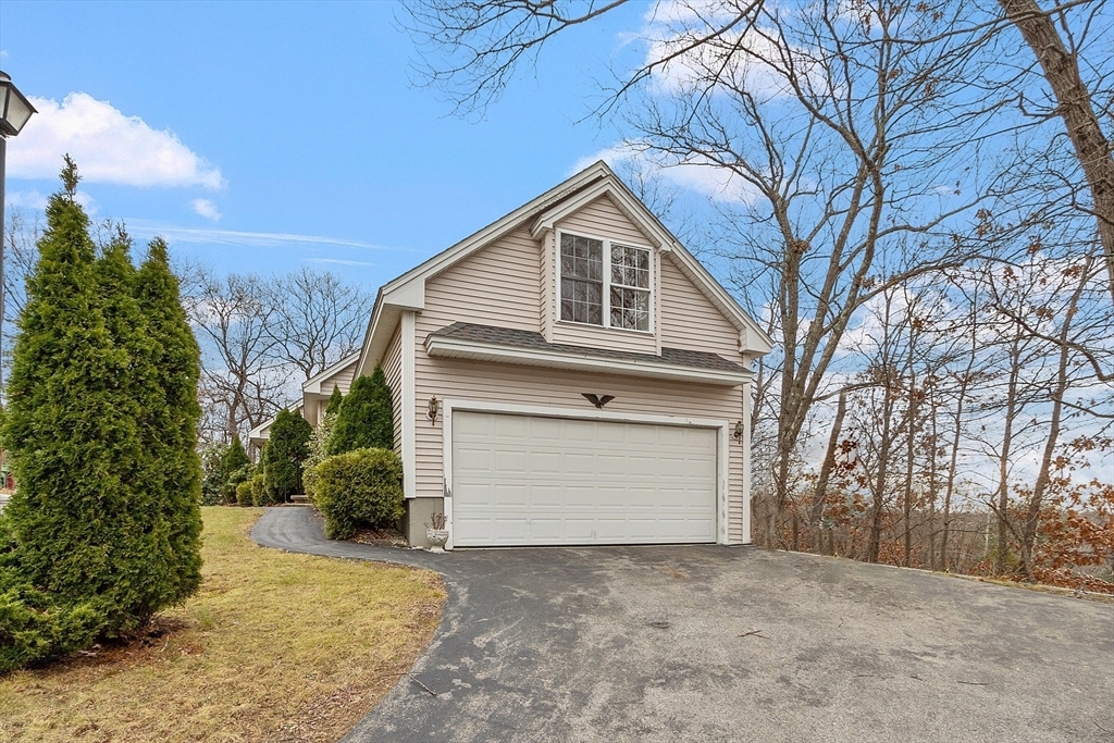Property Photo: 40 Fauvel Drive MA 01850