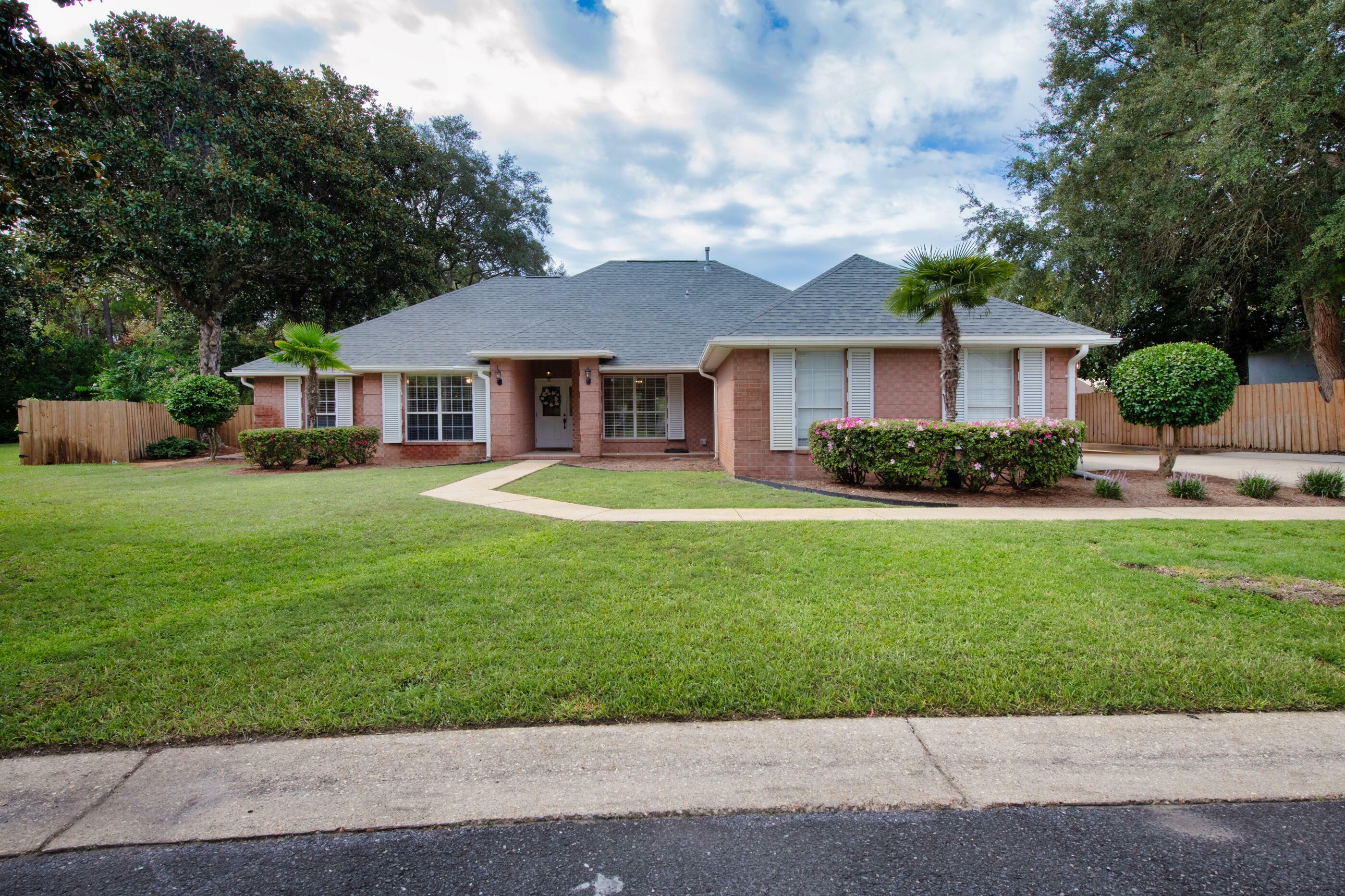 Property Photo:  4244 Otterlake Cove  FL 32578 