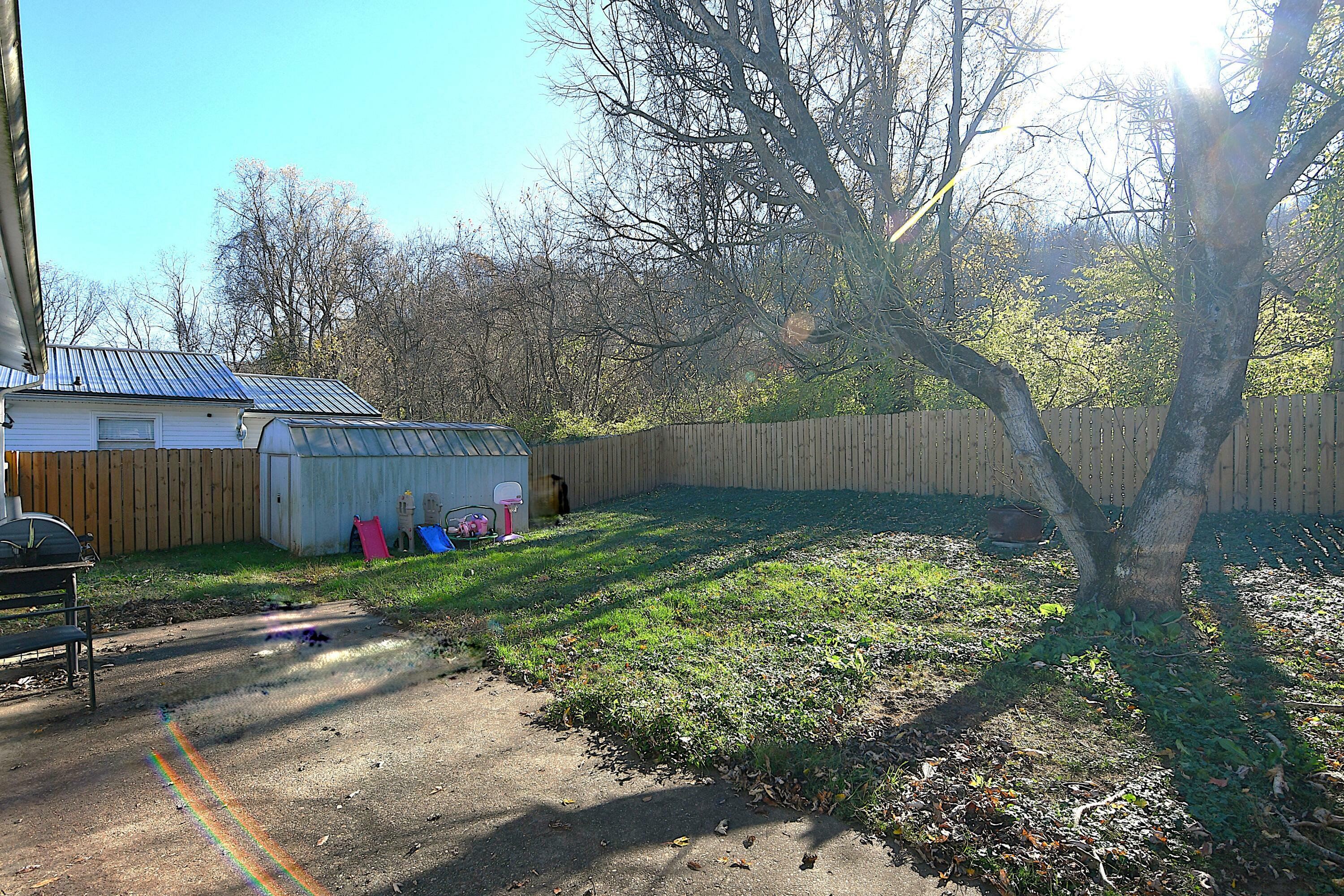 Property Photo:  1724 Oak Street  KY 41056 