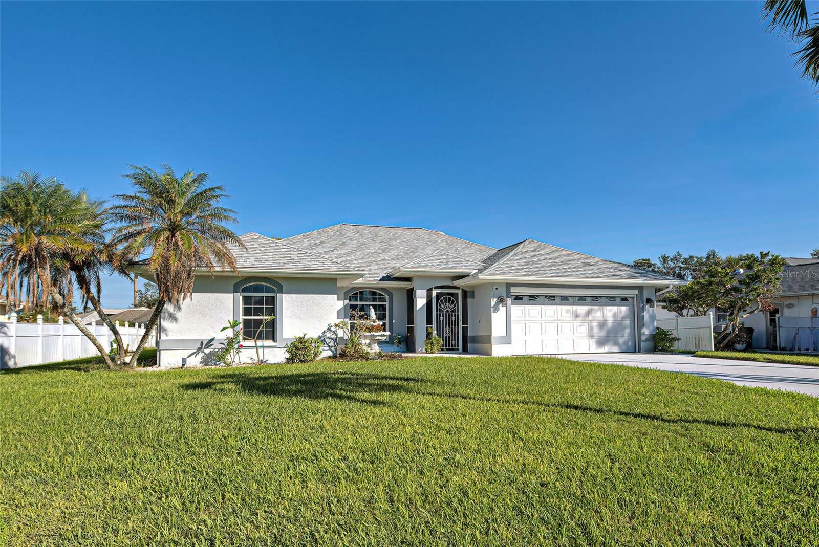 Property Photo:  30 Princeton Road  FL 34293 