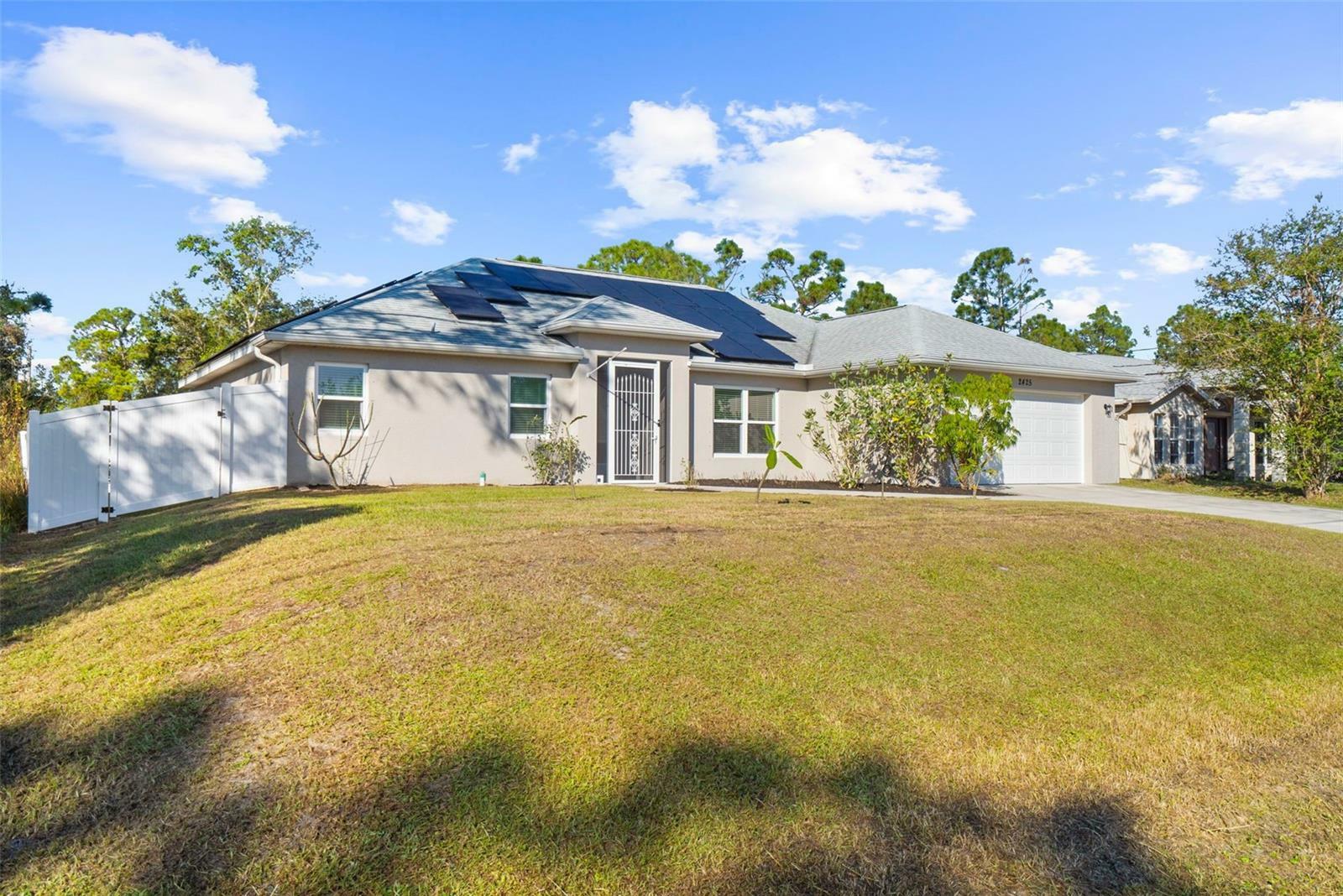 Property Photo:  2425 De Vore Street  FL 34291 