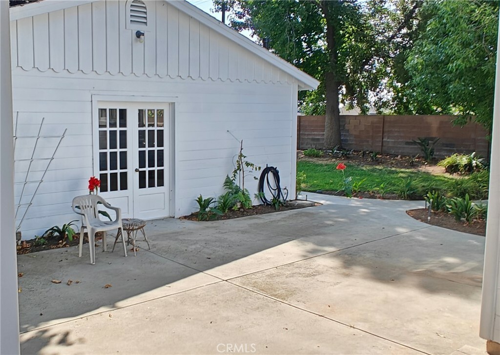 Property Photo:  18262 Bushard Street  CA 92708 