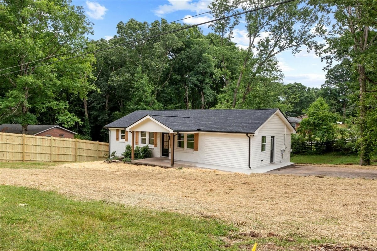 Property Photo:  1000 Copper Still Circle  TN 37082 