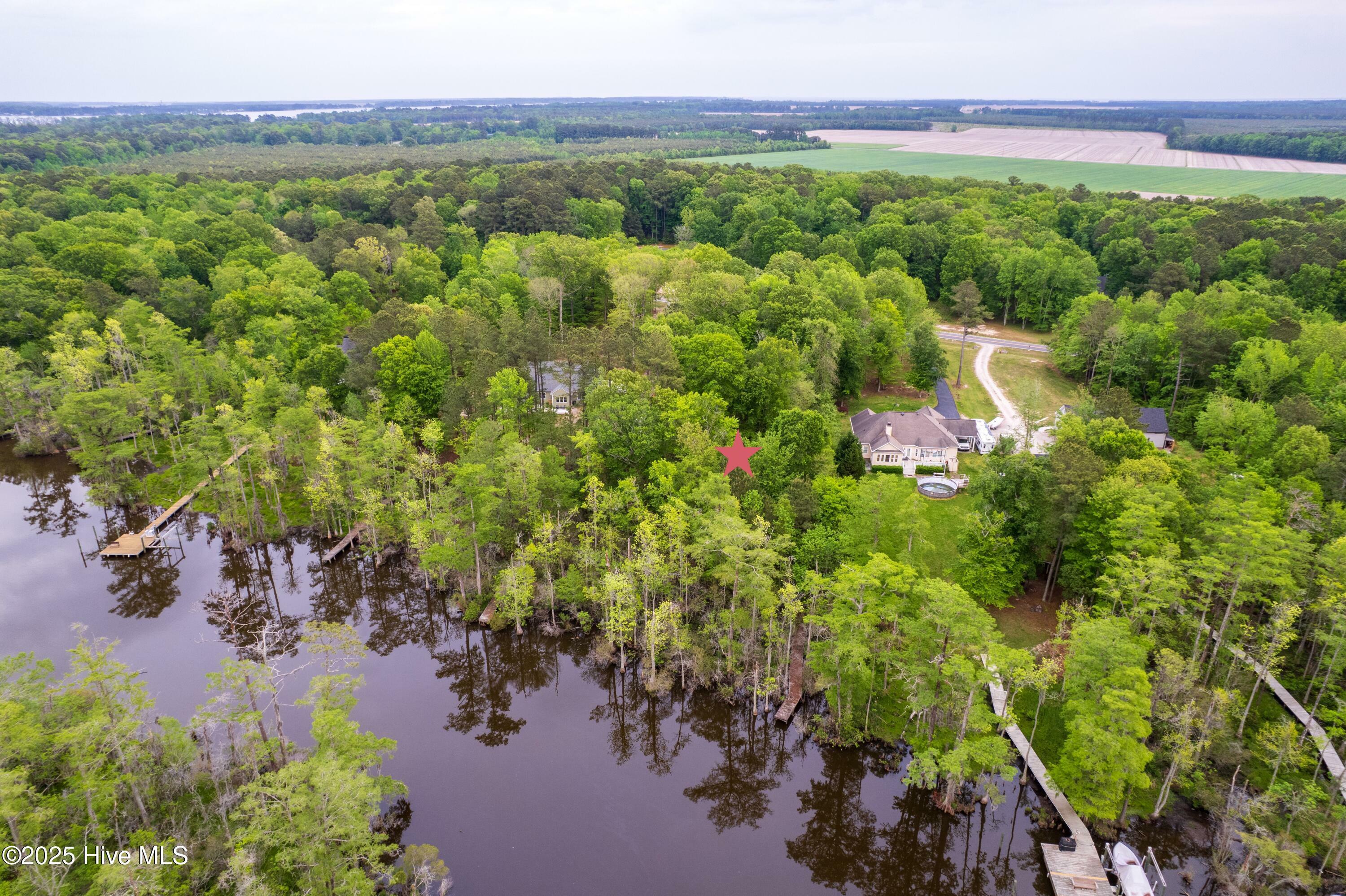 Property Photo: 346 See View Lane NC 27944